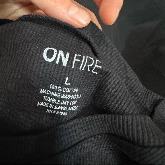 Onfire boutique manhattan island nyc tee shirt - Picture 2 of 2